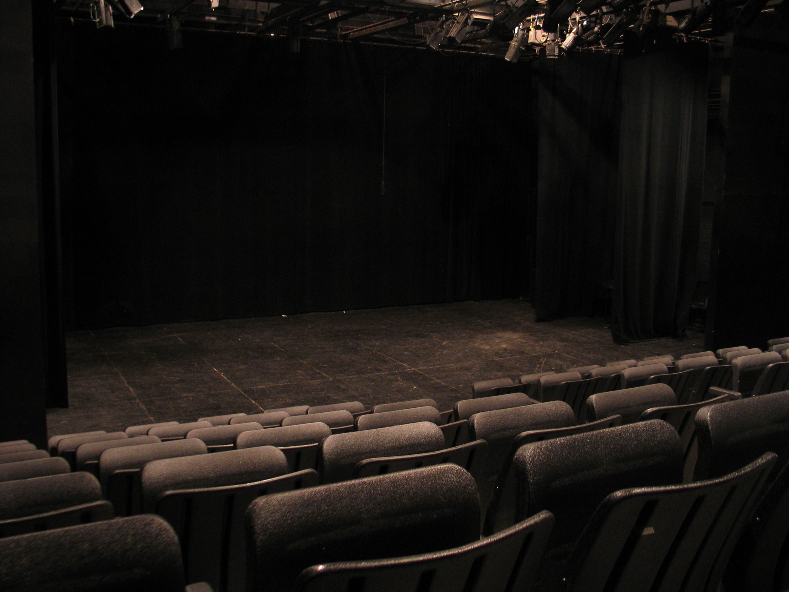 Theatre Lab (411)